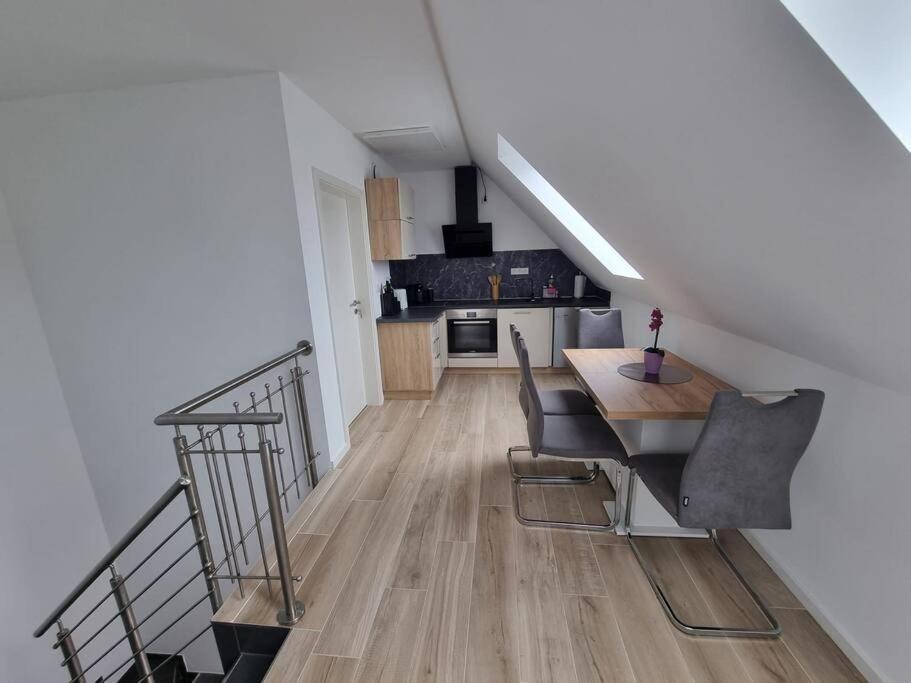 New & Modern Near Duesseldorf Apartment *
