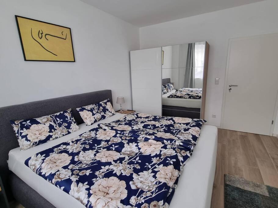 Apartment New & Modern Near Duesseldorf